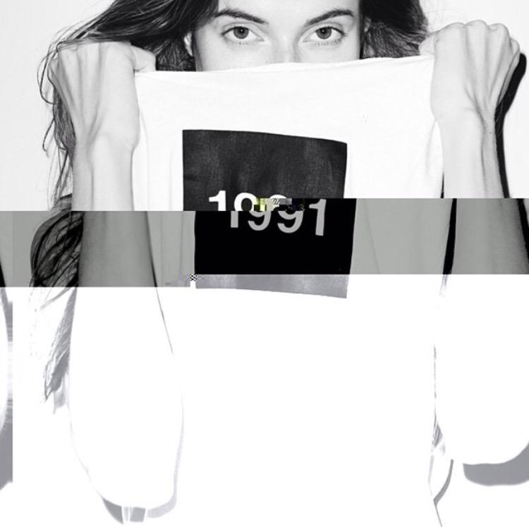 bartxedgeagency's tweet photo. New Brand From Poland With 1991 vibe . http://t.co/DTJ8SlOjTB