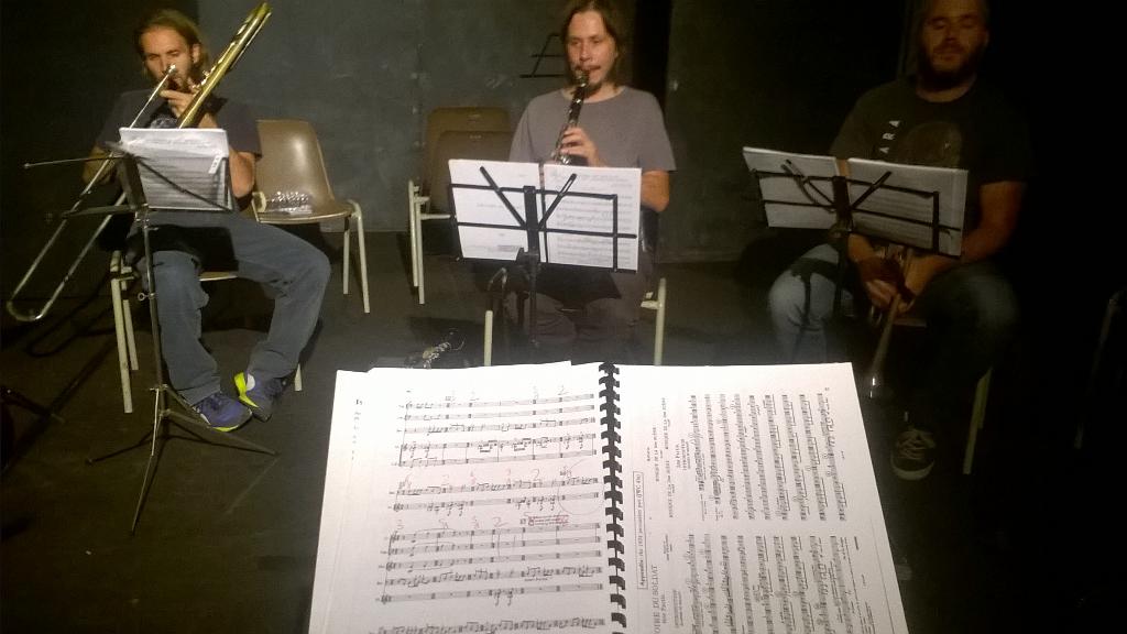 marcellocorti's tweet photo. #stracinsky #histoiredusoldat ovviamente #soloamerate http://t.co/MMyh8Jiw6Y