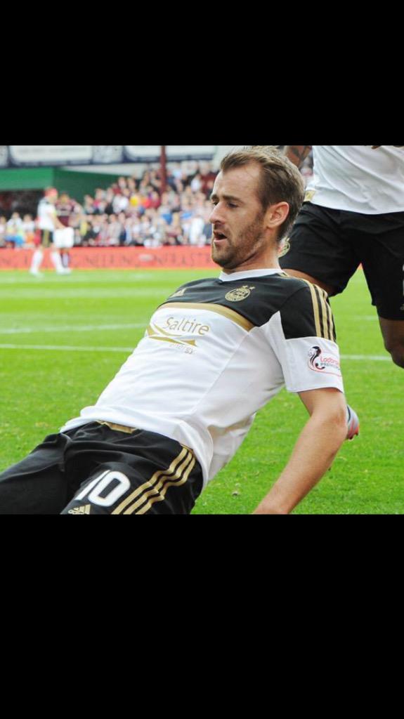 nmcginn10's tweet photo. Superb performance yesterday, especially first half at a tough venue... Nice to get on the scoresheet also 👍⚽️👌⚫️⚪️ http://t.co/c1N4DExkPW