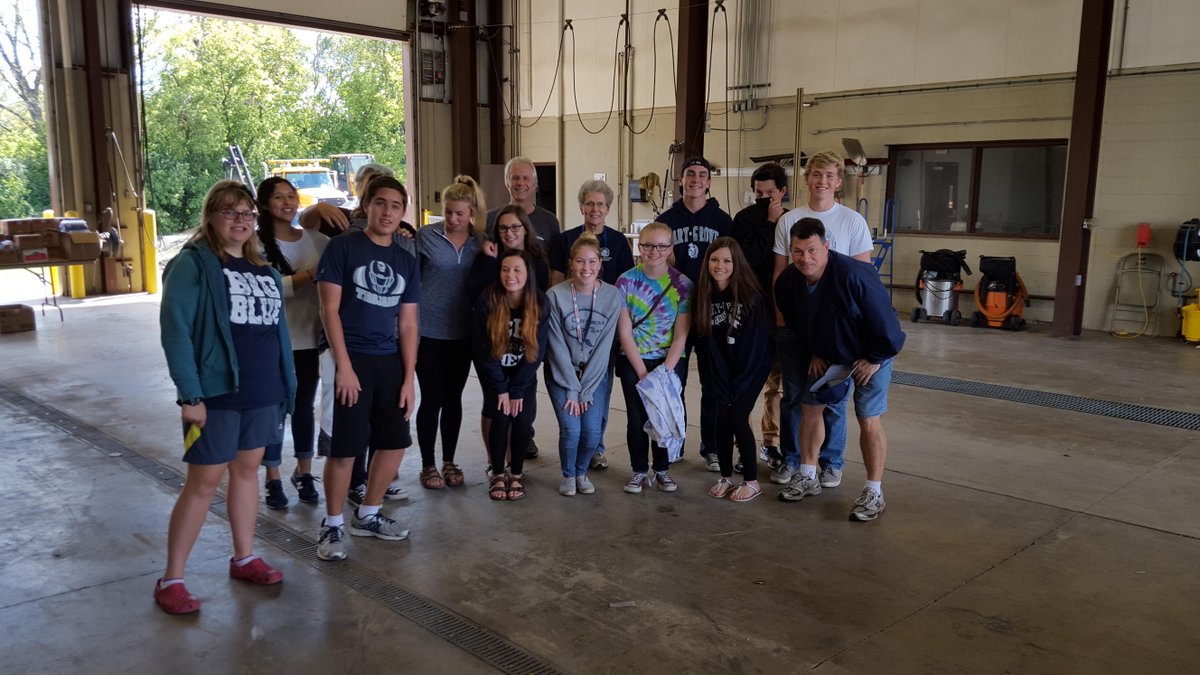 Cary-Grove H.S. tweet media