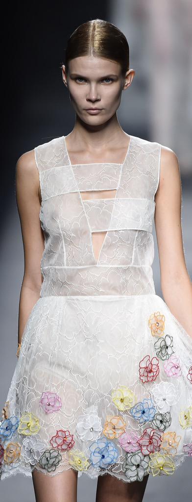 aortegamarti's tweet photo. Sí, sí, sí! Enhorabuena a @ALVARNOstudio #MBFWM15 http://t.co/0Mikd4ilwP http://t.co/Hzt8iT72Li