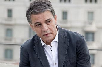 LaVanguardia's tweet photo. Puyal denuncia una campaña del Estado para "asustar" a los catalanes http://t.co/S6wQXAKNKS http://t.co/UTLZtcZLPv
