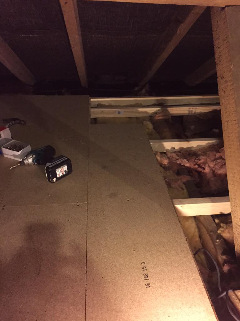 cornflache's tweet image. I thought I was starting the kitchen ????