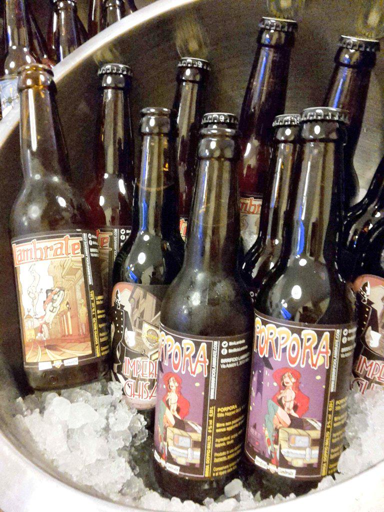 Marco_K18's tweet photo. E #birra sia #ItalianFoodAffair #PairedPerfecty @sheratonmxp @CarloVischi #showcooking con @BirriLambrate http://t.co/kovIvMBWGv