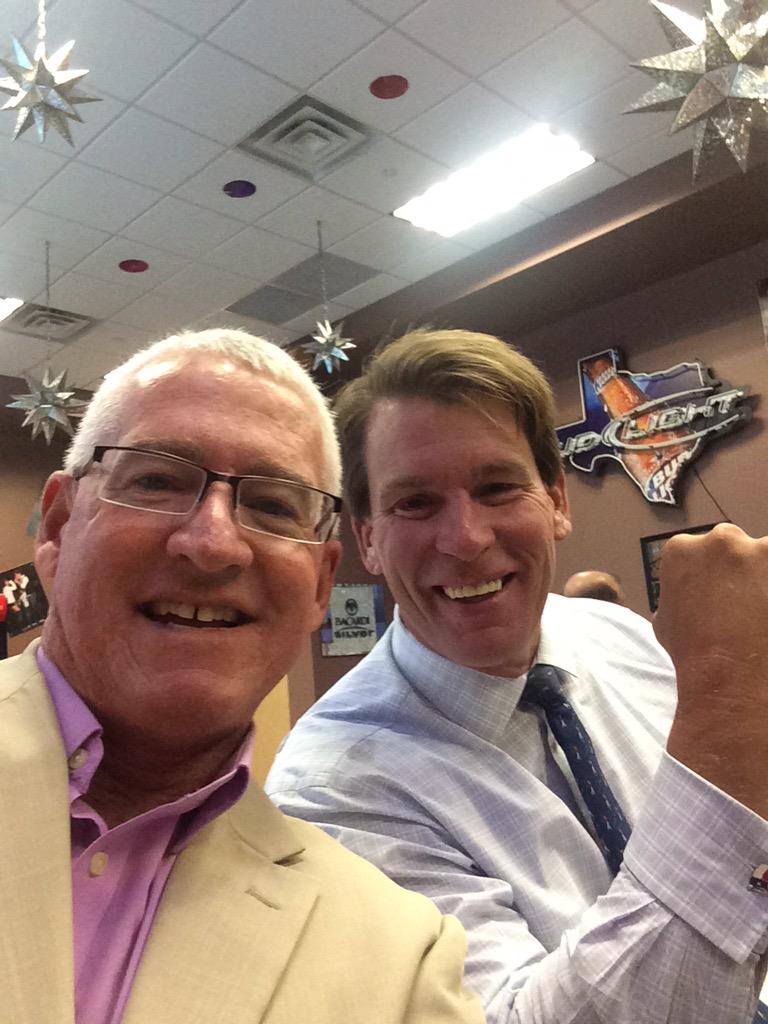 WWEArmstrong's tweet photo. The #CoolRow Reunion here in #WWELaredo for @WWE #RAW @JCLayfield #bestdayever http://t.co/m7jShNYwjE