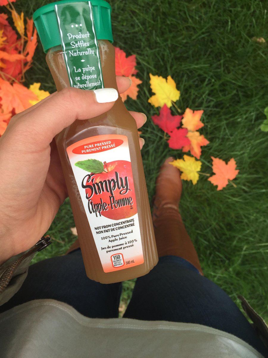 Simply_Canada's tweet photo. You know Apple Spice is a thing too, right? #SimplyApple #Fall #PumpkinSpiceEverything http://t.co/ObDWZLYxXW