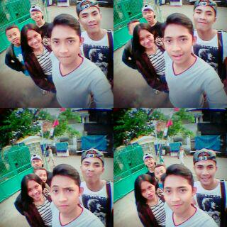 AdamAndikaErl's tweet photo. #Lol :v wkwkwk with myfriends @rizavikri @otimegayanti @fahrajuanda http://t.co/tFUoZTkZEr