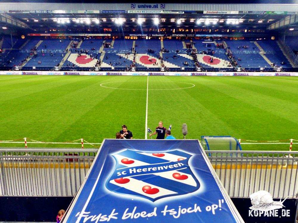 Kopane_de's tweet image. 29.08.2015 SC Heerenveen – PEC Zwolle
wp.me/puN5E-tWO

#groundhopping #fussball #SCHPEC #Heerenveen #Zwolle
