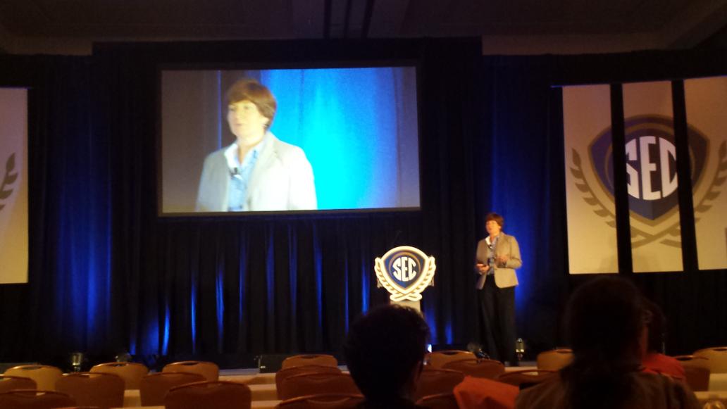 Carol Reeves <a href="/UofA_Ent/">UA Entrepreneurship</a> describes entrepreneurial efforts <a href="/UArkansas/">University of Arkansas</a> during @TheSECU #SECSymposium.