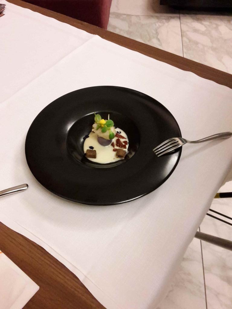danielafabrizia's tweet photo. “@Marco_K18: Capasanta crema limone pomodorini secchi #ItalianFoodAffair #PairedPerfecty @sheratonmxp @CarloVischi http://t.co/Y9tcycH2WP”