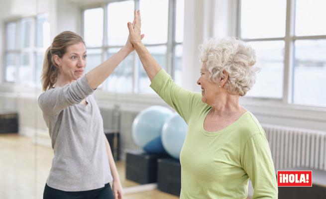 hola's tweet photo. #DiaMundialAlzheimer ¿Puede el deporte reducir el riesgo de Alzheimer? http://t.co/qMbmt0aUOS (vía @HolaEnForma) http://t.co/2qHO13DLsH