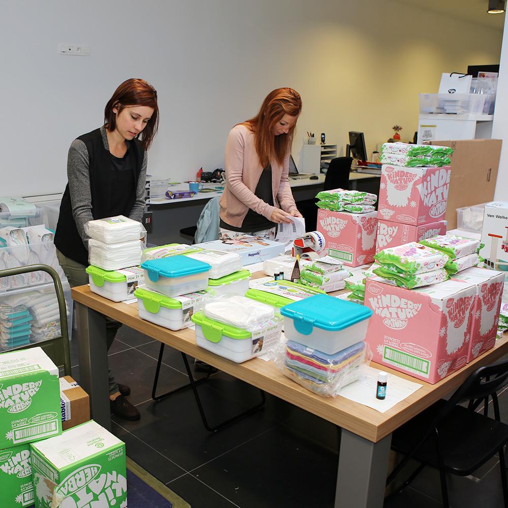 HelloBlabloom's tweet photo. Jullie kozen massaal voor de veilige producten van #jacksonreece en #cheekywipes in plaats van gewone babydoekjes. http://t.co/KDAOnkXjAF