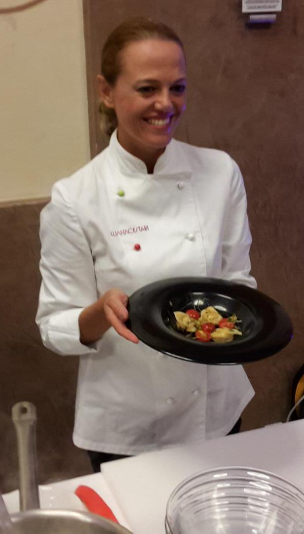 Marco_K18's tweet photo. Impiattamento dei suoi #caplit @LuanaCestari a #ItalianFoodAffair #PairedPerfecty @sheratonmxp da provare http://t.co/WmVlemErwN