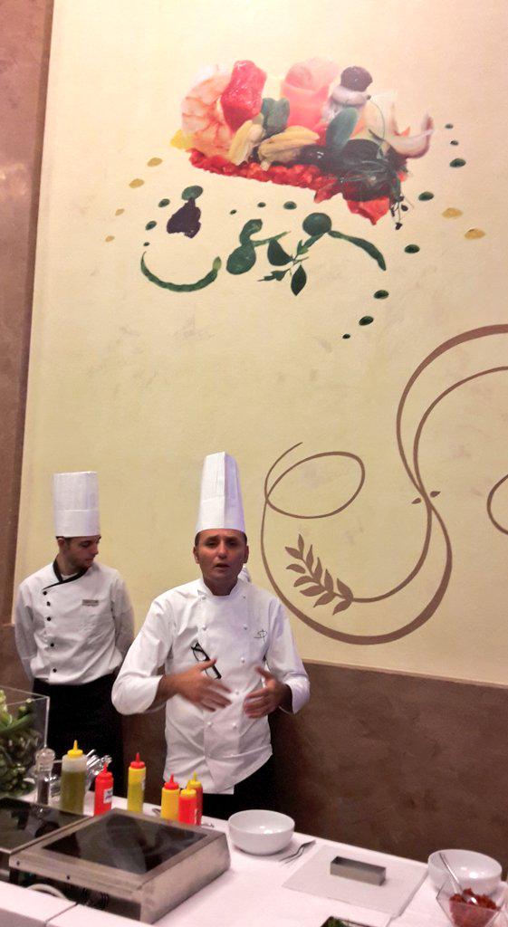 Marco_K18's tweet photo. Orto in fiore #showcooking con #pasqualedambrosio a #ItalianFoodAffair #PairedPerfecty @sheratonmxp http://t.co/xn4w0uDWUj