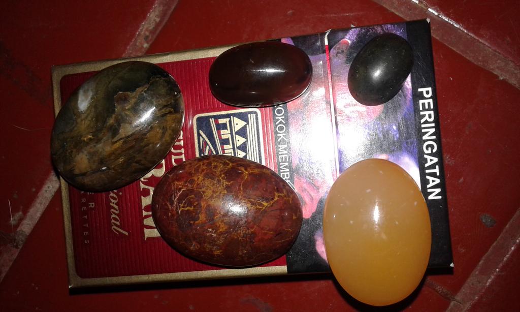 M Zulkifli (@pecintabatualam) on Twitter photo 