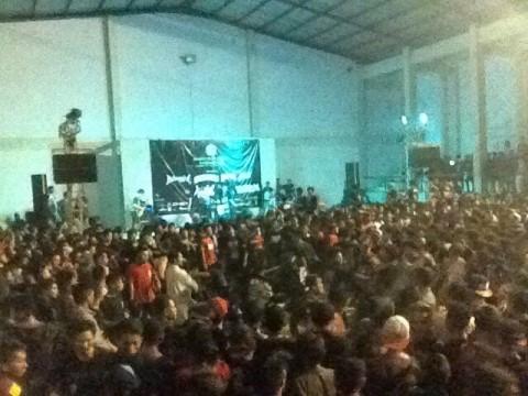 fightback_id's tweet photo. @AnnabelSouls Gathering  yoik !!! http://t.co/gi8CJAqIvC