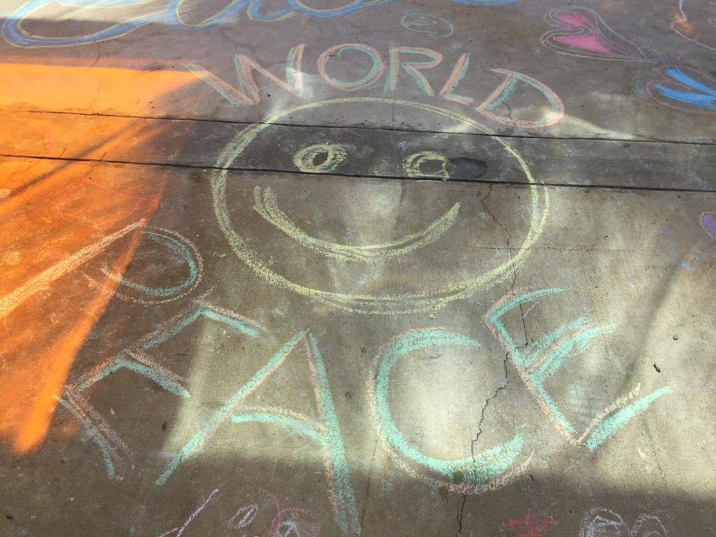 EaglePointPTA's tweet photo. International Peace Day. Chalk4Peace #epepta #peaceday #eaglepointelementary http://t.co/3MYqNPyhl8