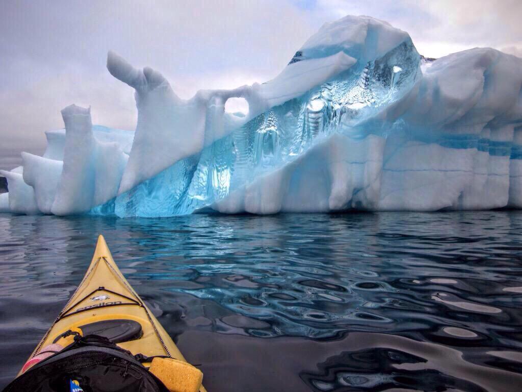 CompellingPics's tweet photo. Glowing blue Iceberg in Newfoundland. http://t.co/g8A945BgzL
