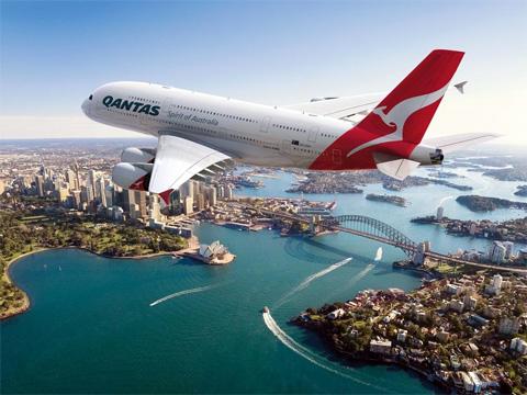 OcularRobotics's tweet photo. #OcularRobotics' #RobotEye, CEO Bishop, @DrRafiei leaving for @RoboticBusiness.Thanks @Qantas for last minute tickets http://t.co/mkvor4L9Xd