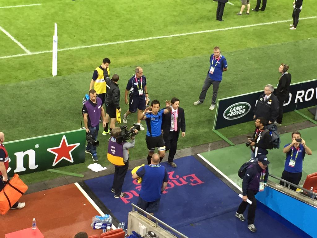 fvilaseca's tweet photo. Postales de ayer en el Millenium. #RWC2015 #WALvURU http://t.co/s9LG5on3jq