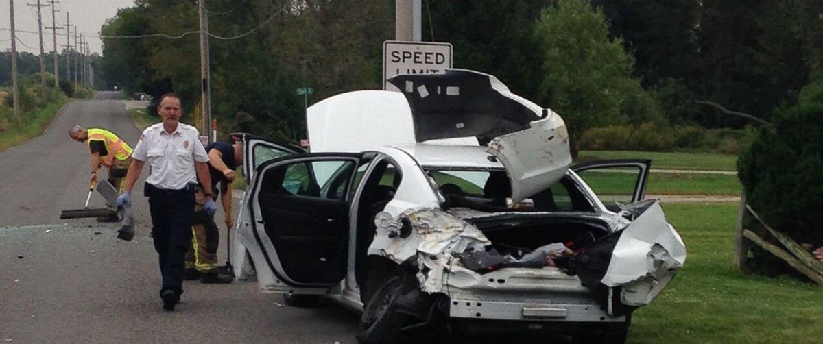 ABC's tweet photo. Woman's car collides with school bus after she sees spider and jumps from the driver's seat: http://t.co/Arusz7gE7I http://t.co/xZj6lcKM5x