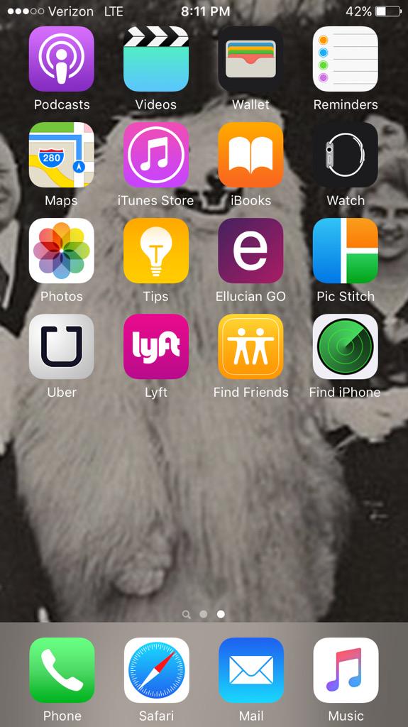 david_david93's tweet photo. What's my phone trying to say? #iOS9  #ThanksApple http://t.co/B3wggqUGhe