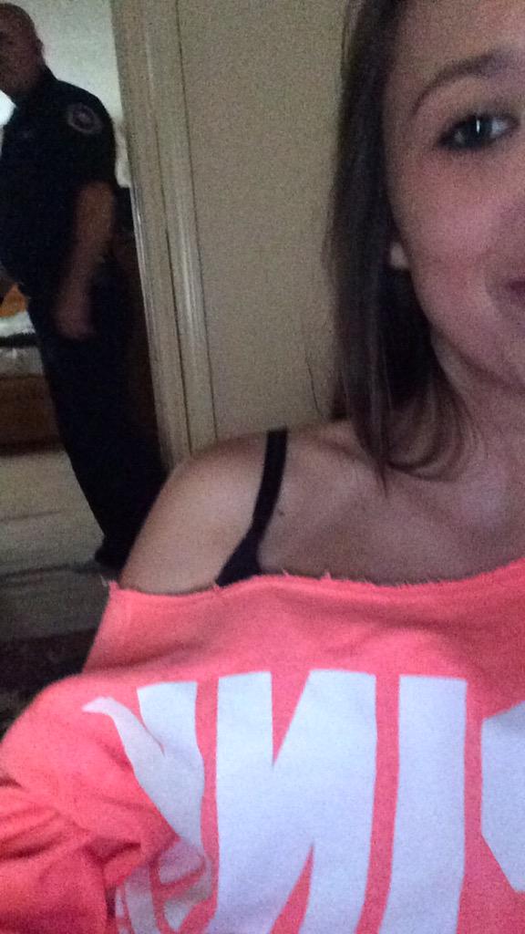 Excuse my face but fav corrections officer that's gonna get me steak fries if I go to jail 😂👮🏼