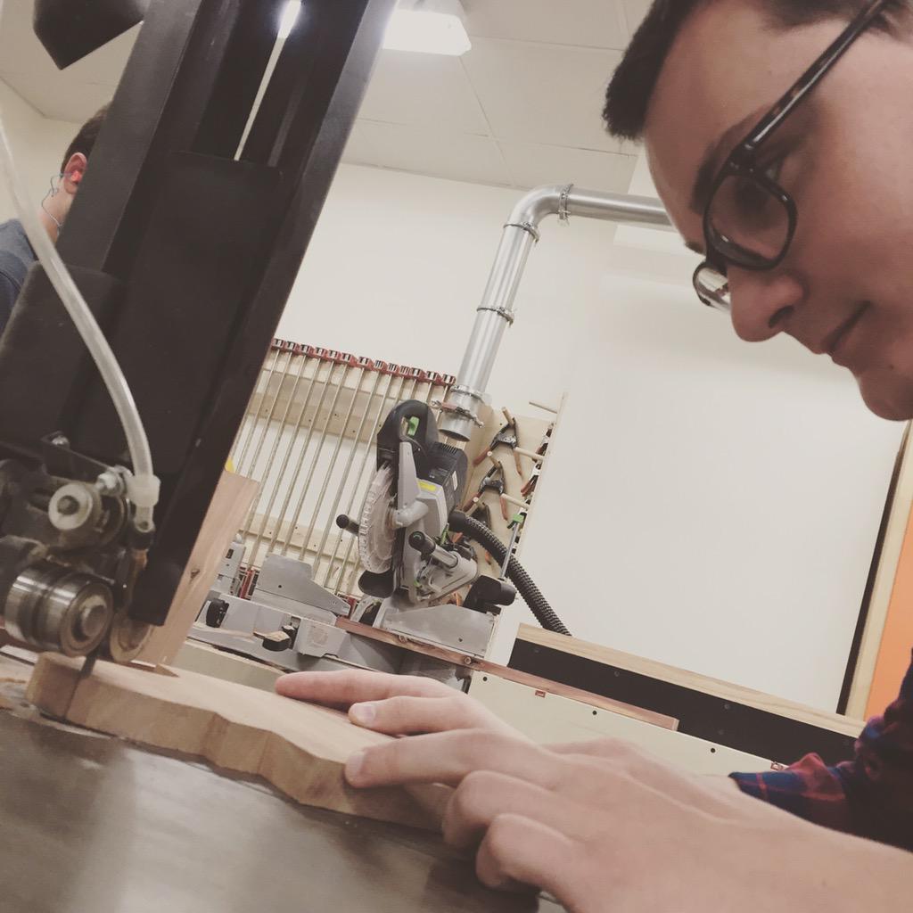 jmu_id's tweet image. #jmuid getting started on measurements and cuts for our toolboxes! @JeffreyThelin @Sean_Rhodes8995