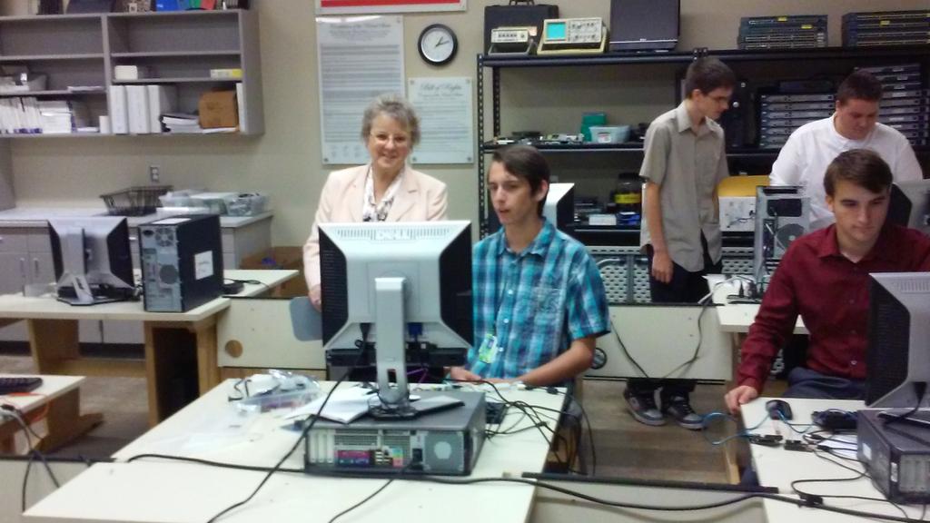 MET_Cybersecure's tweet photo. MET Cybersecurity welcomes Superintendent Douglas.   Awesome students share their projects.  #PeoriaMET #CAPSNET http://t.co/MALHcGyQ2P