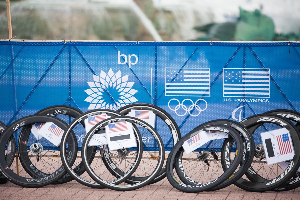 bp_America's tweet photo. We had a fantastic time sponsoring @WTS_Chicago &amp; cheering on employee, community &amp; elite participants this weekend http://t.co/XRsh2tiRDm