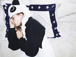 jadezhell_fire's tweet photo. Fuck the free world! Sleep all day! #sloth #OOTD http://t.co/DOhBO8e7aN