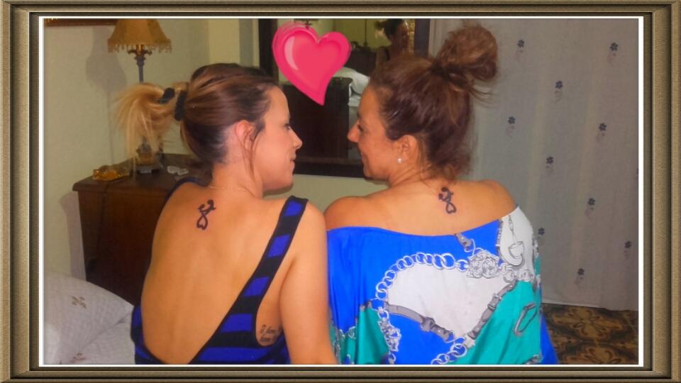 Nuriapa1's tweet photo. #amordemadreehija#tatto# http://t.co/YZfKAWCOsk