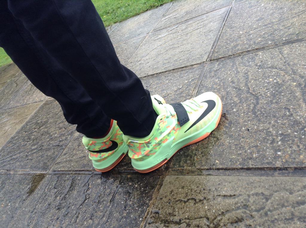 dsquidge's tweet photo. Ma KD7s #kd7 http://t.co/EneN13ibRi