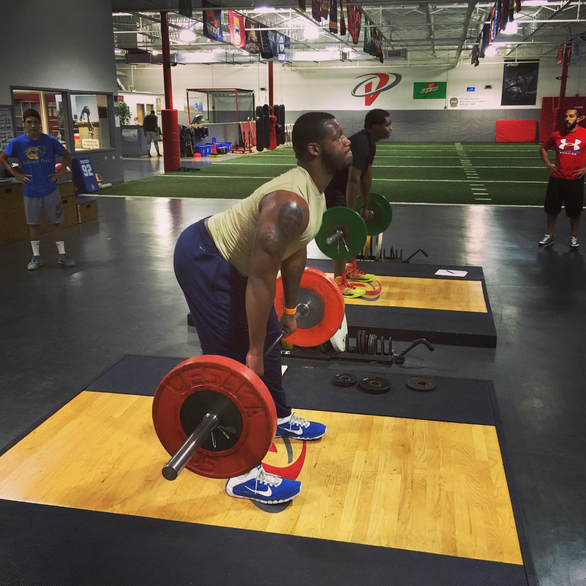 TTRPerformance's tweet photo. This is VSP Strength Training! #GrindWithUs #WeMakeStrongerAthletes #VSPStrong #CoachingAngle http://t.co/rQFB9QPzXw