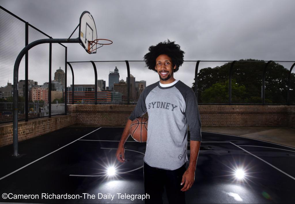 camcansnap's tweet photo. NBL start @JChillin happy to call @SydneyKings home for 2nd year @dailytelegraph #Compton #Sydney http://t.co/TpXi6EulIE