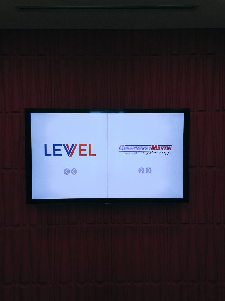 TweetTechTalent's tweet photo. Check out the crowd for our stop at @GetLevvel! #TTSSC http://t.co/R9DChBjk6m