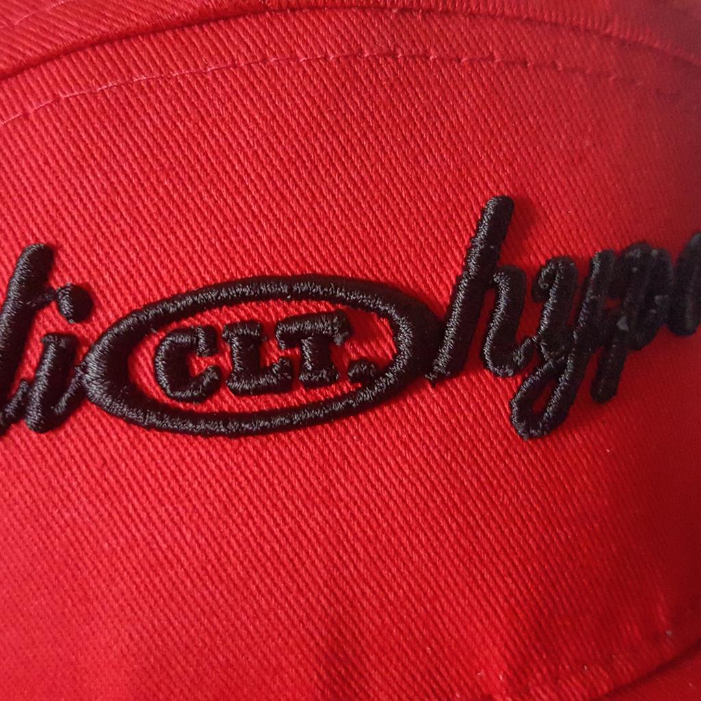 antihype704's tweet photo. How bout a FREE #CLTure hat??
Cop @VvG704's #TheEssence &amp; screenshot ur purchase to get one! http://t.co/dkdlgszJEz http://t.co/SWWzoTYaT8