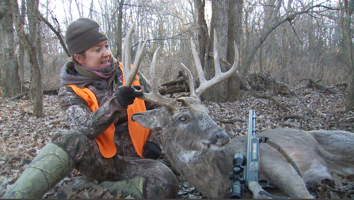 OUTDChannel's tweet photo. Kandi strikes again on an old #Iowa #Whitetail! #DeerHunting @whitetailfreaks 7:30p ET | http://t.co/8Y5K0FfFG4 http://t.co/iLOOoZcqoA