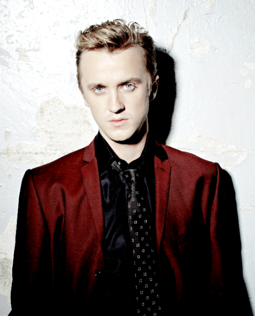 Hogwartssite's tweet photo. Tom Felton cumple hoy 28 a��os. Gracias por dar vida a nuestro Draco Malfoy.
#HappyBirhtdayTomFelton http://t.co/R0k8SrER5L