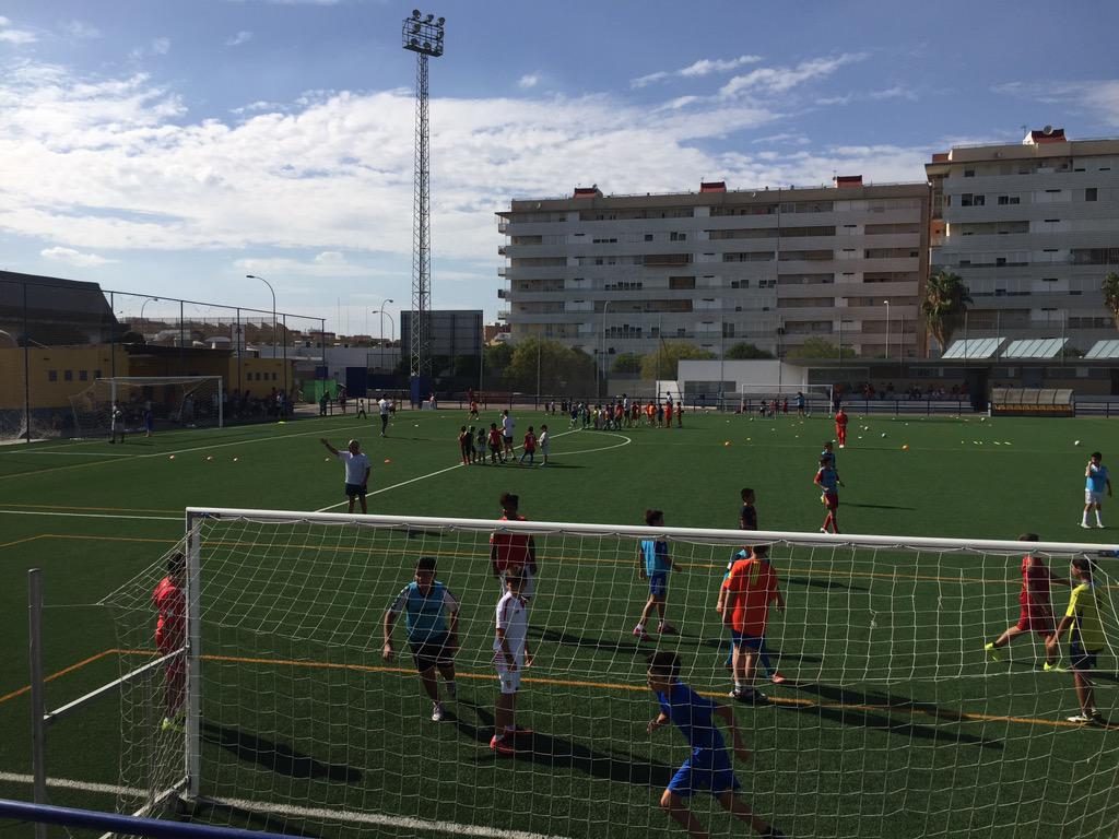 AtcoPorvenir's tweet image. Cuando el fútbol se convierte solo en negocio.........Una imagen vale más que mil palabras , pero esto no quedará así