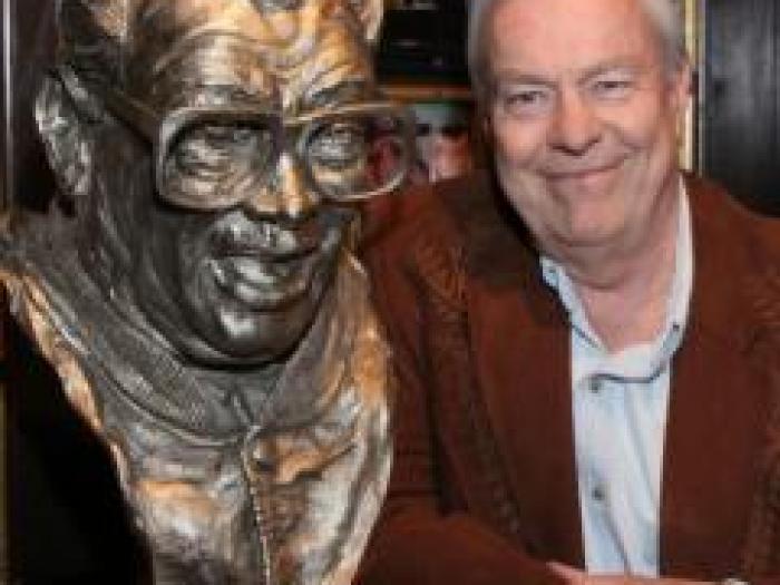 Happy Birthday, Bill Kurtis! We\re celebrating with your Grass-Fed Beef Burgers at Harry\s (with a Bud, of course)! 
