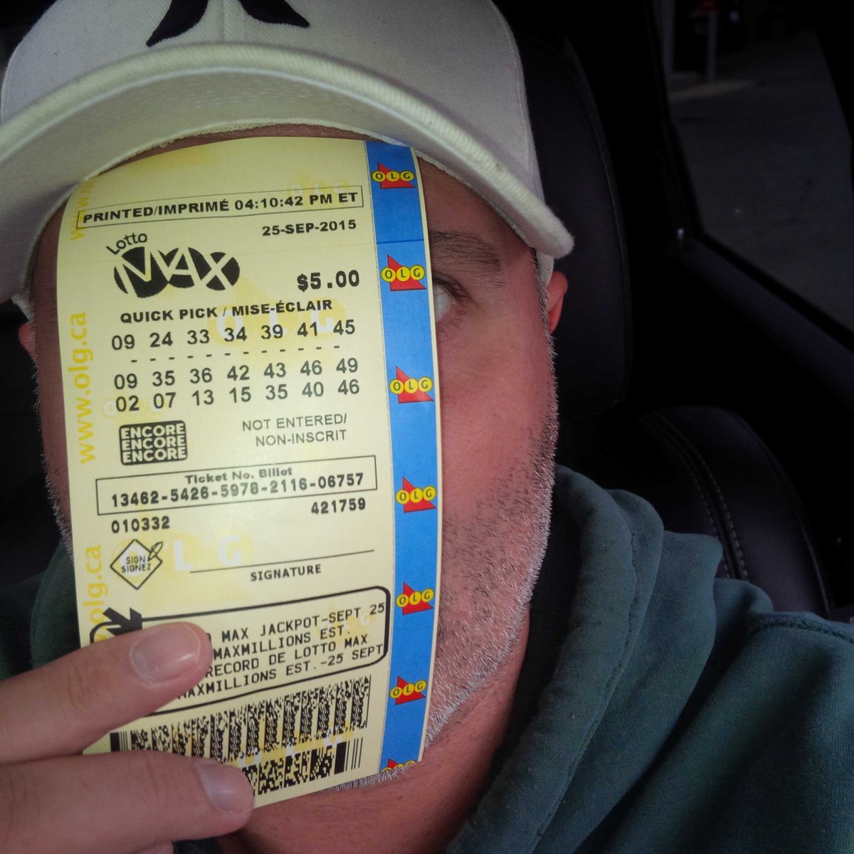 IF this ticket wins the jackpot of $60 million on Friday, I will give HALF to one of you who RT this pic! #Havesies