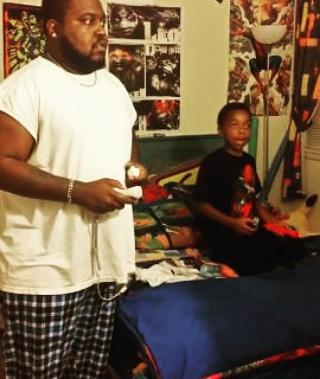 MsBlackIsBack's tweet image. My men doin they thing!!!! #lovemymen #lovetheyqt