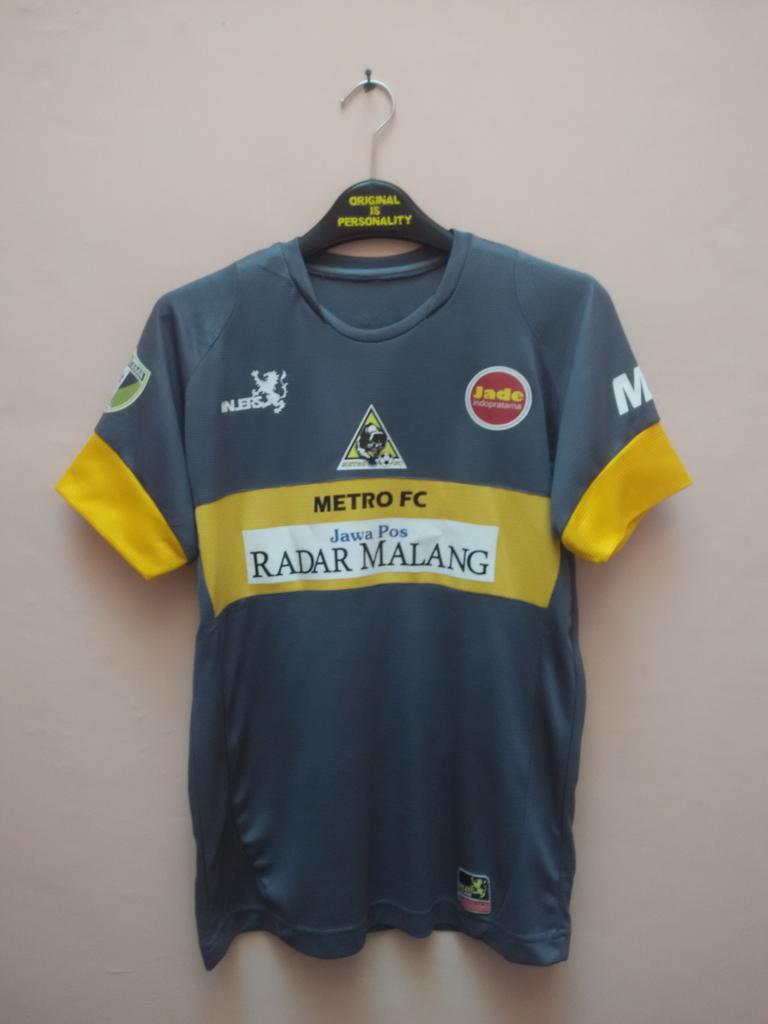 Jersey_SMG's tweet photo. #LJS4
Persekam Metro FC 13/14
Size L (72x53cm)
Player Issue

Excellent Condition 😍 http://t.co/npSzuwgK5m