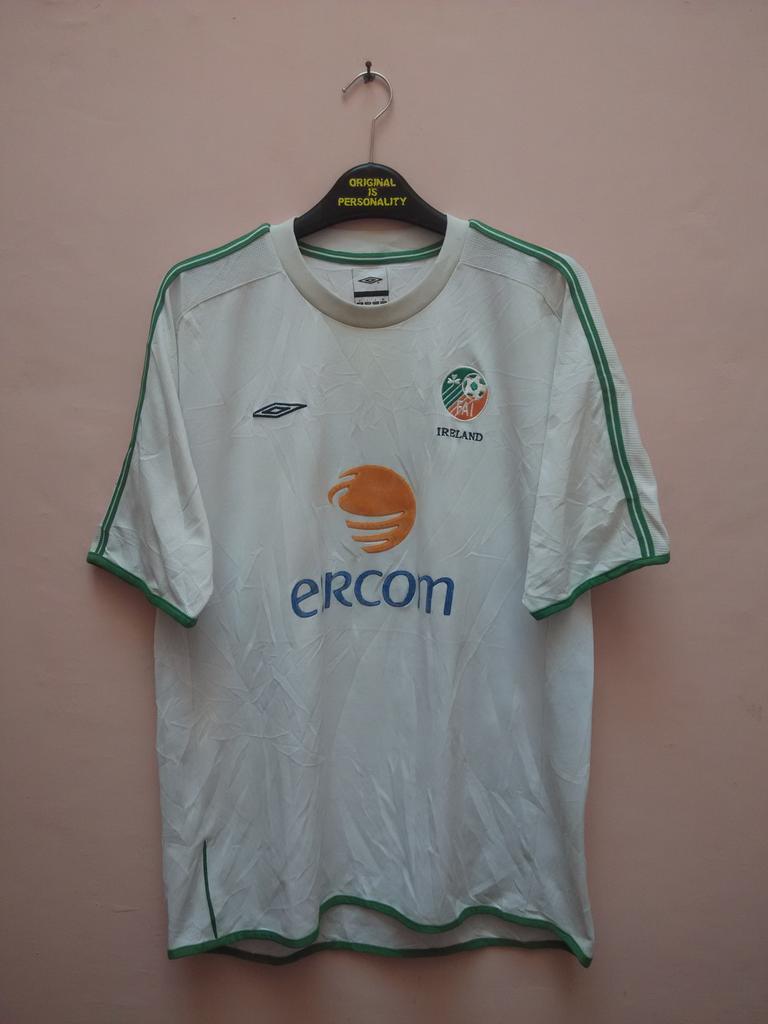 Jersey_SMG's tweet photo. #LJS5
Ireland Training 05/06 SS
Size L
(72x54cm)

Very Good Condition 😍 http://t.co/koi35fRh47