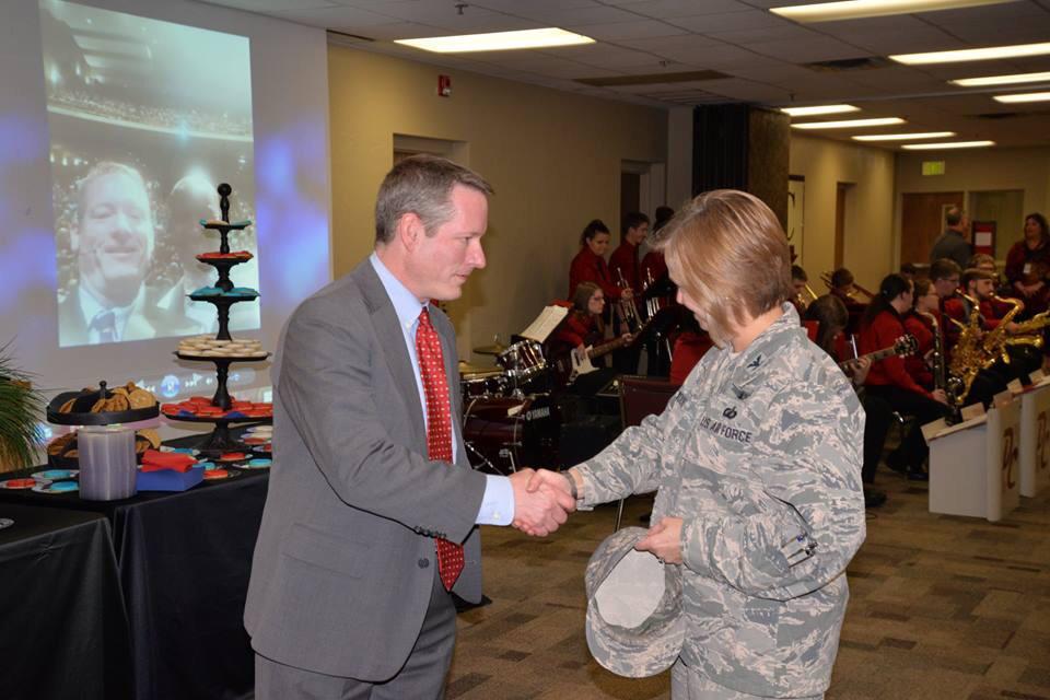 middelnews's tweet photo. A great night celebrating Dr. Cobb! @middelsupt @MWCChamber @DelCityChamber #middelmomentum #oklaed http://t.co/itd27DdkvR