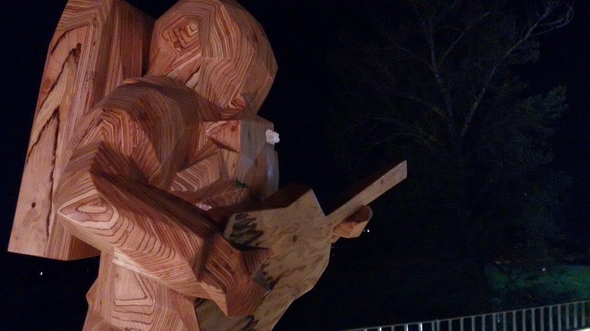 30 mesmerizing photos of Beakerhead 2015! ow.ly/Sv4mm