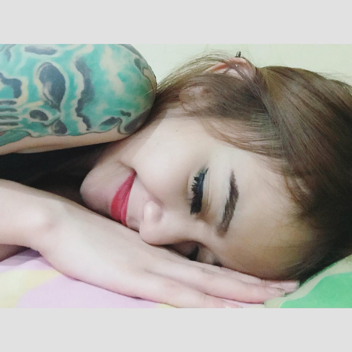 Cecylia Emeraldye tweet media