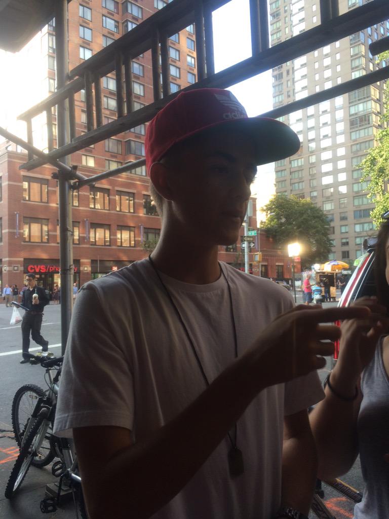 mendesarahh's tweet photo. i miss @JackJackJohnson 😭💙 http://t.co/JDbYAHa4AO
