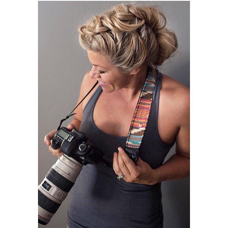 samandkatedsign's tweet photo. This girl, that hair... And that strap!!! #samandkatedesign #kaceyluvi #camerastrap http://t.co/TOqXAxSFry